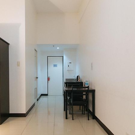 RedDoorz Plus @ Banawe Quezon City Buitenkant foto