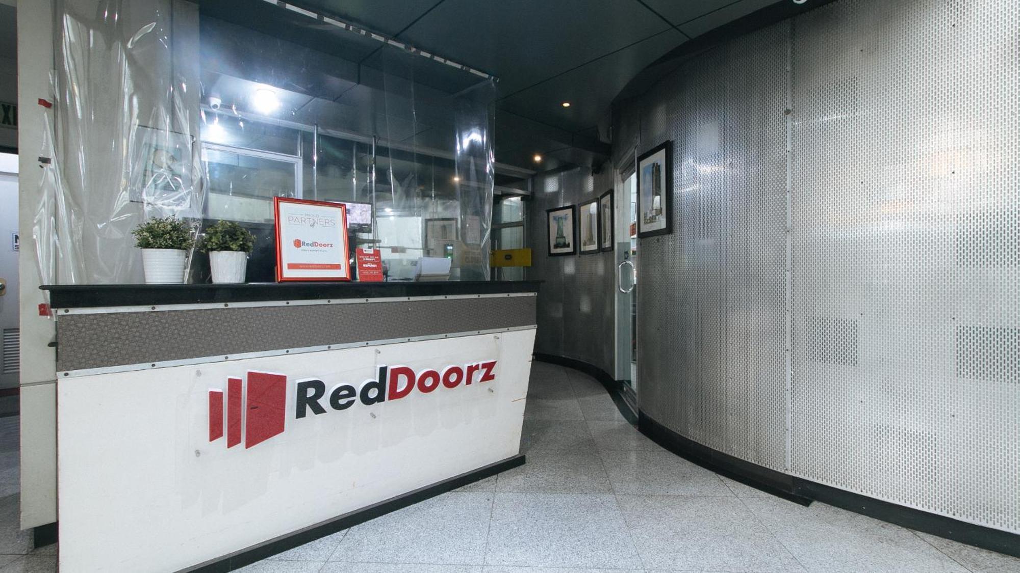RedDoorz Plus @ Banawe Quezon City Buitenkant foto